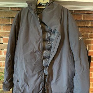 Men's XL Arc'teryx Black Down-filled Coat